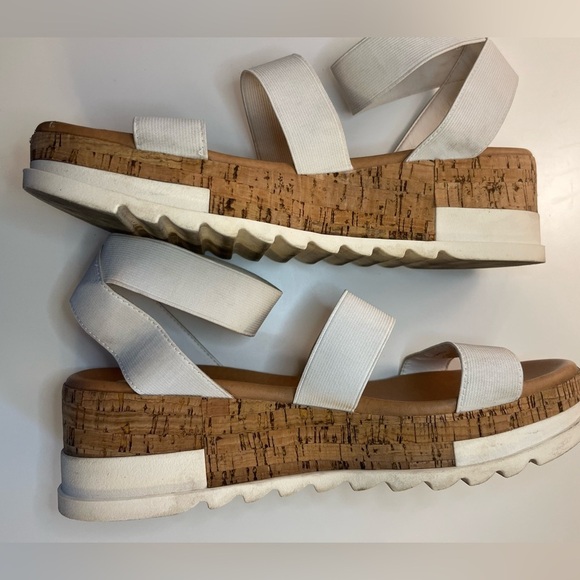 Steve Madden Women's Bandi Sandal White Platform Sandals 11M - Picture 13 of 15